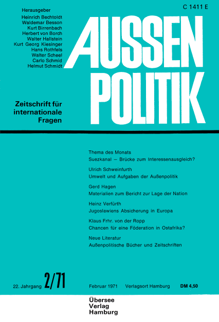 Aussenpolitik, issue 2/71, vol. 22, no. 2, 1971, p. 105-119;